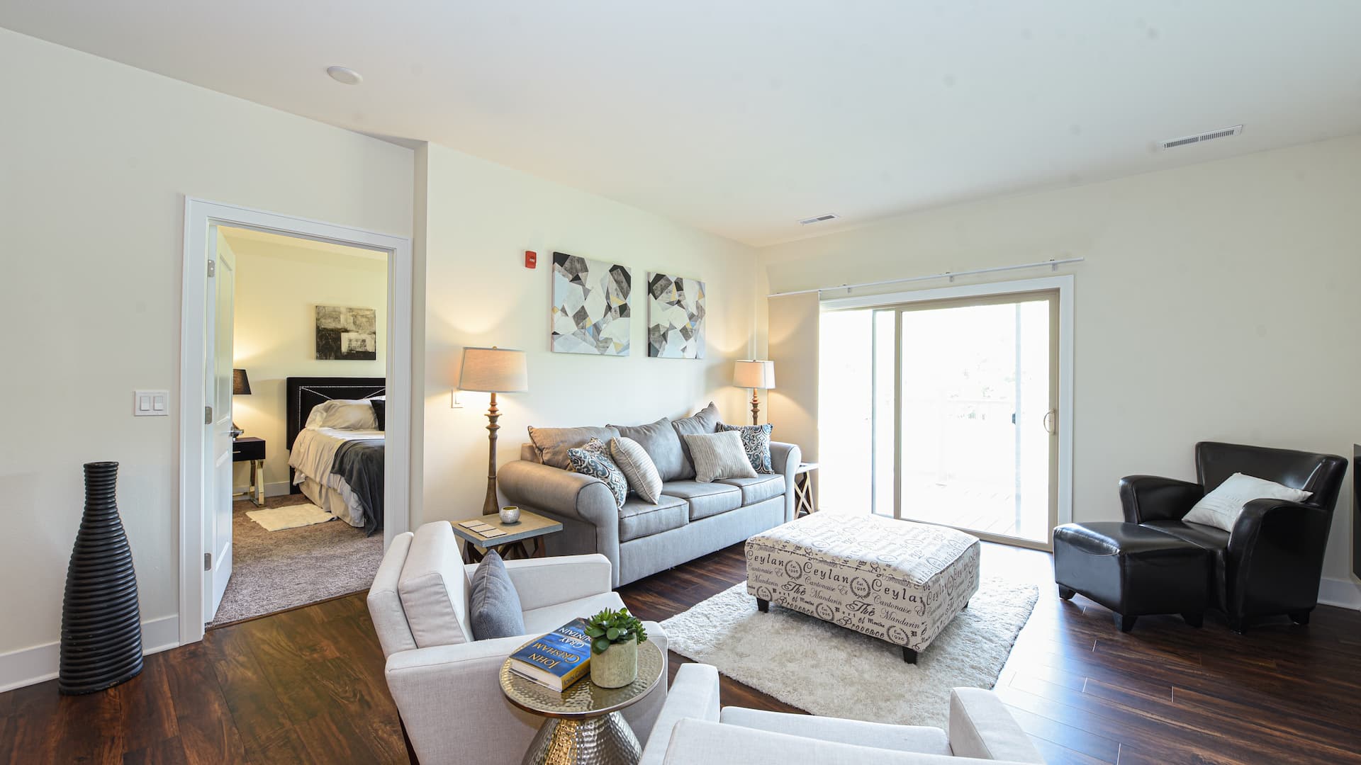 Photos of Greenfield Highlands Apartments in Greenfield, WI